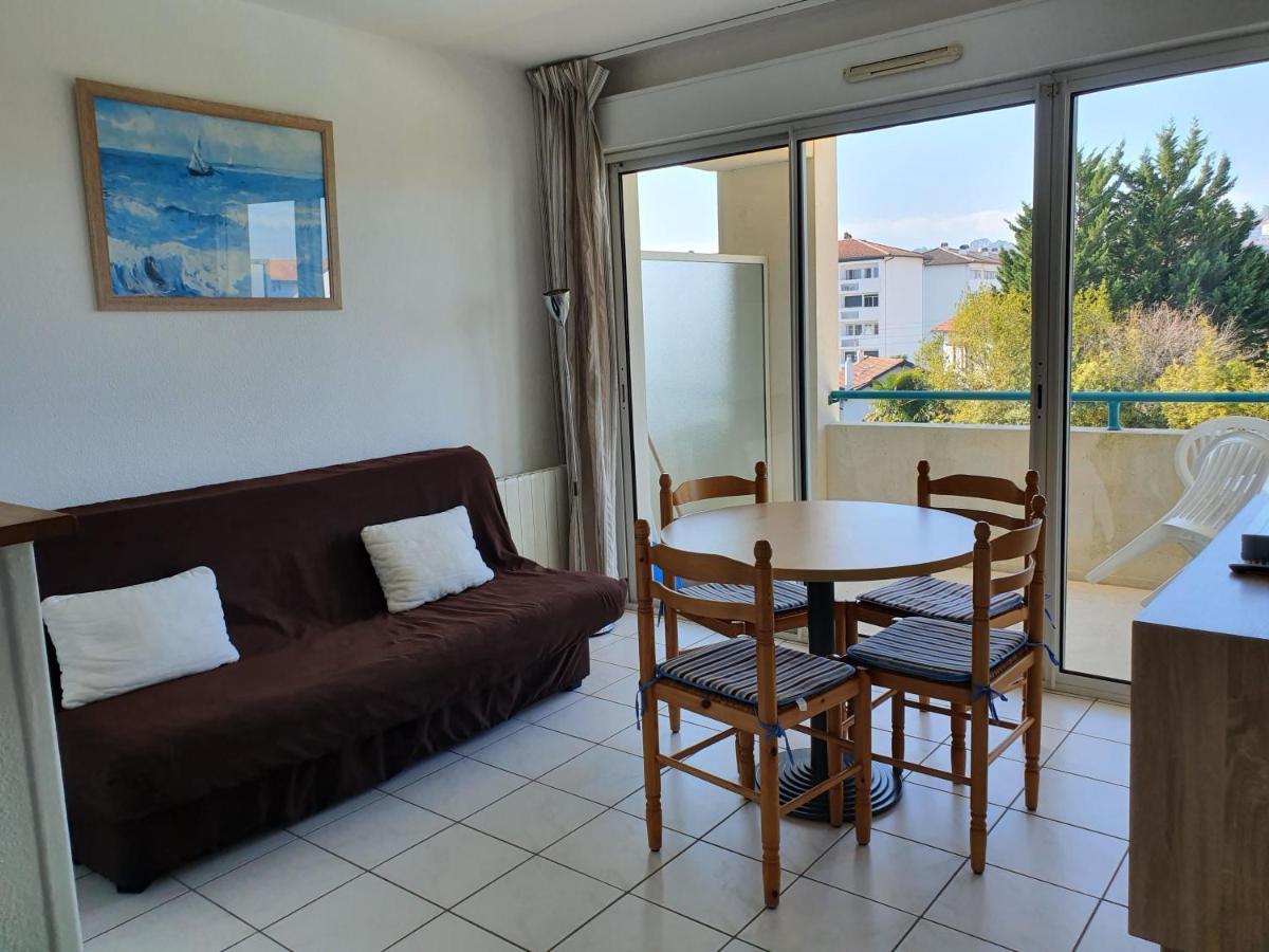 Appartement Golf Et Nivelle Avec Piscine Et Parking Сибур Экстерьер фото